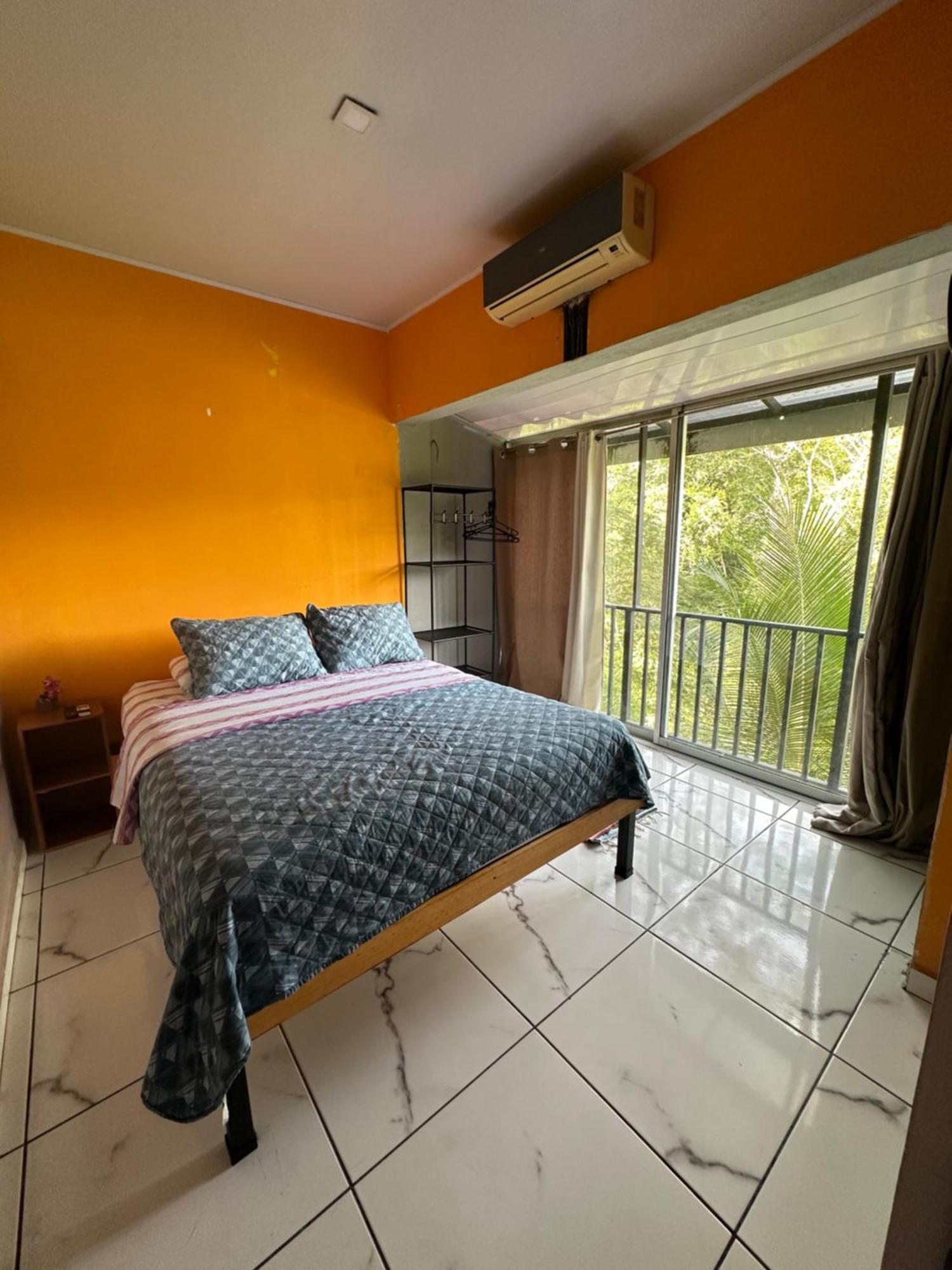 Punta Leona Beach Condos 哈科 外观 照片